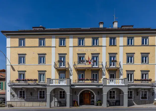 Hotel Piz Mitgel