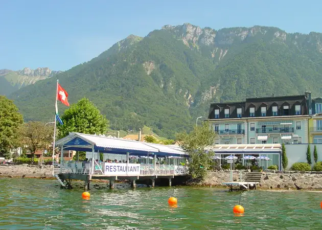 Hotel du Port