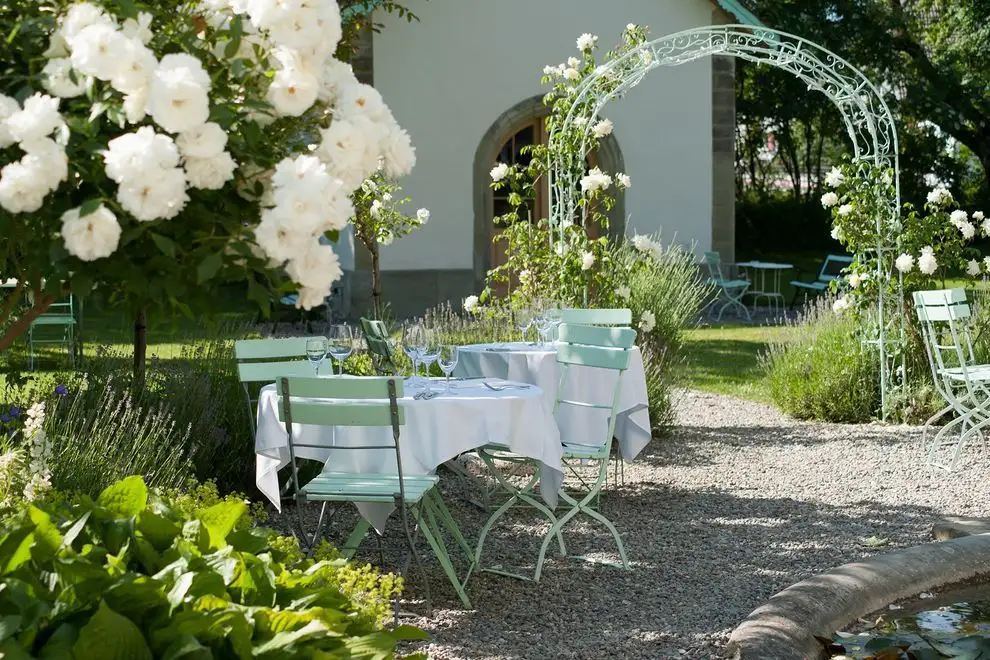 Ueberstorf Hotel / Restaurant